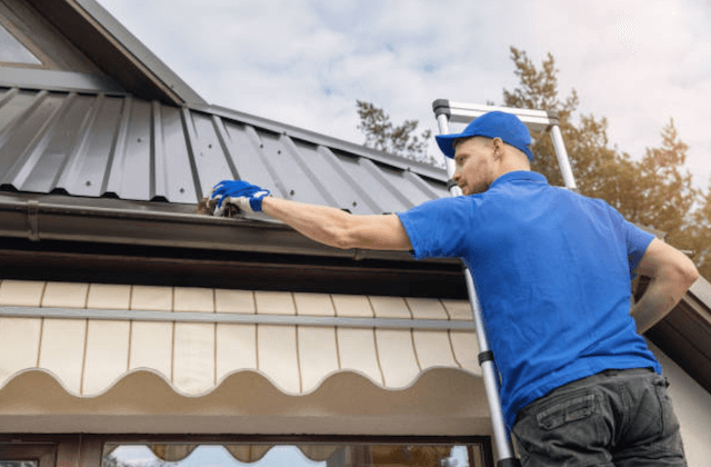 gutter cleaning in knoxville